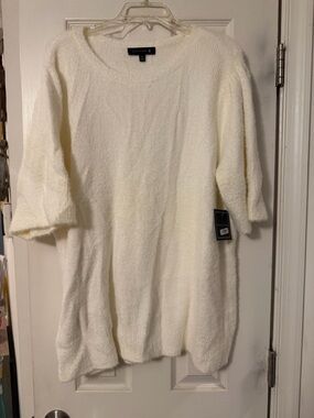 Ryan Wylde Ivory Plush Crewneck Sweater